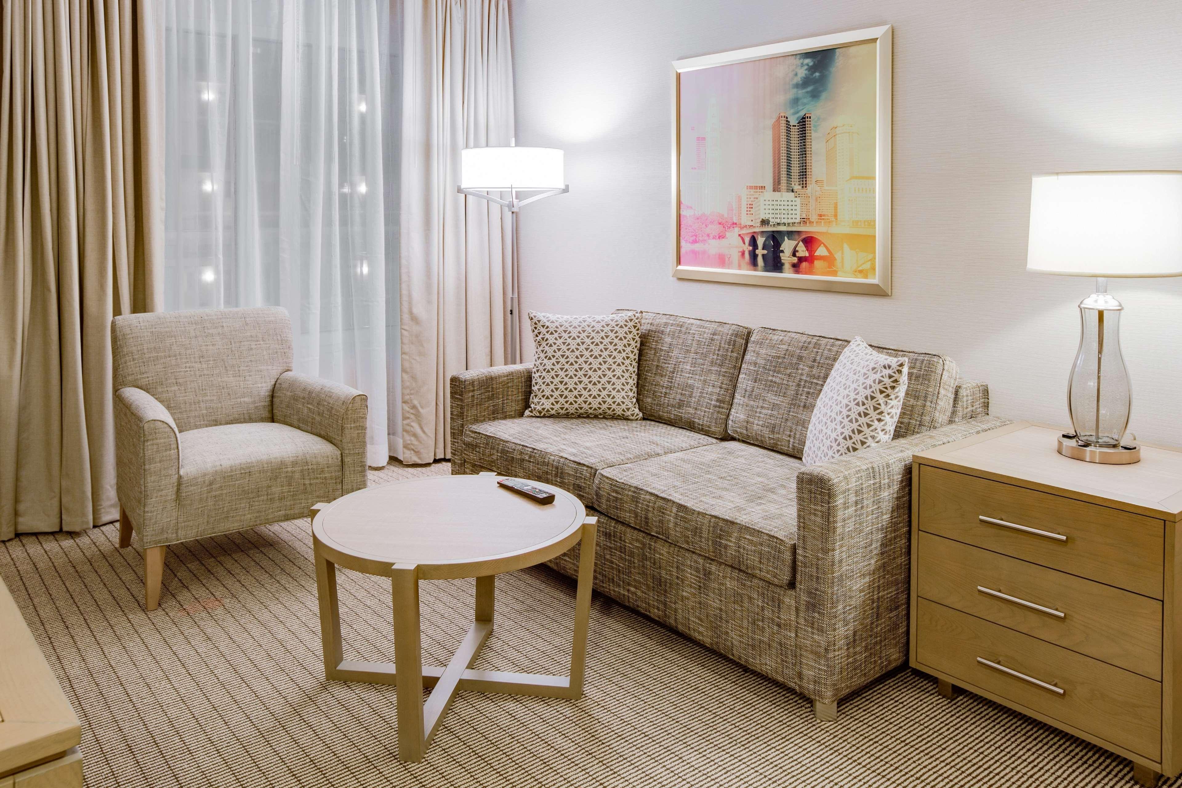 Embassy Suites By Hilton Columbus Dublin Esterno foto