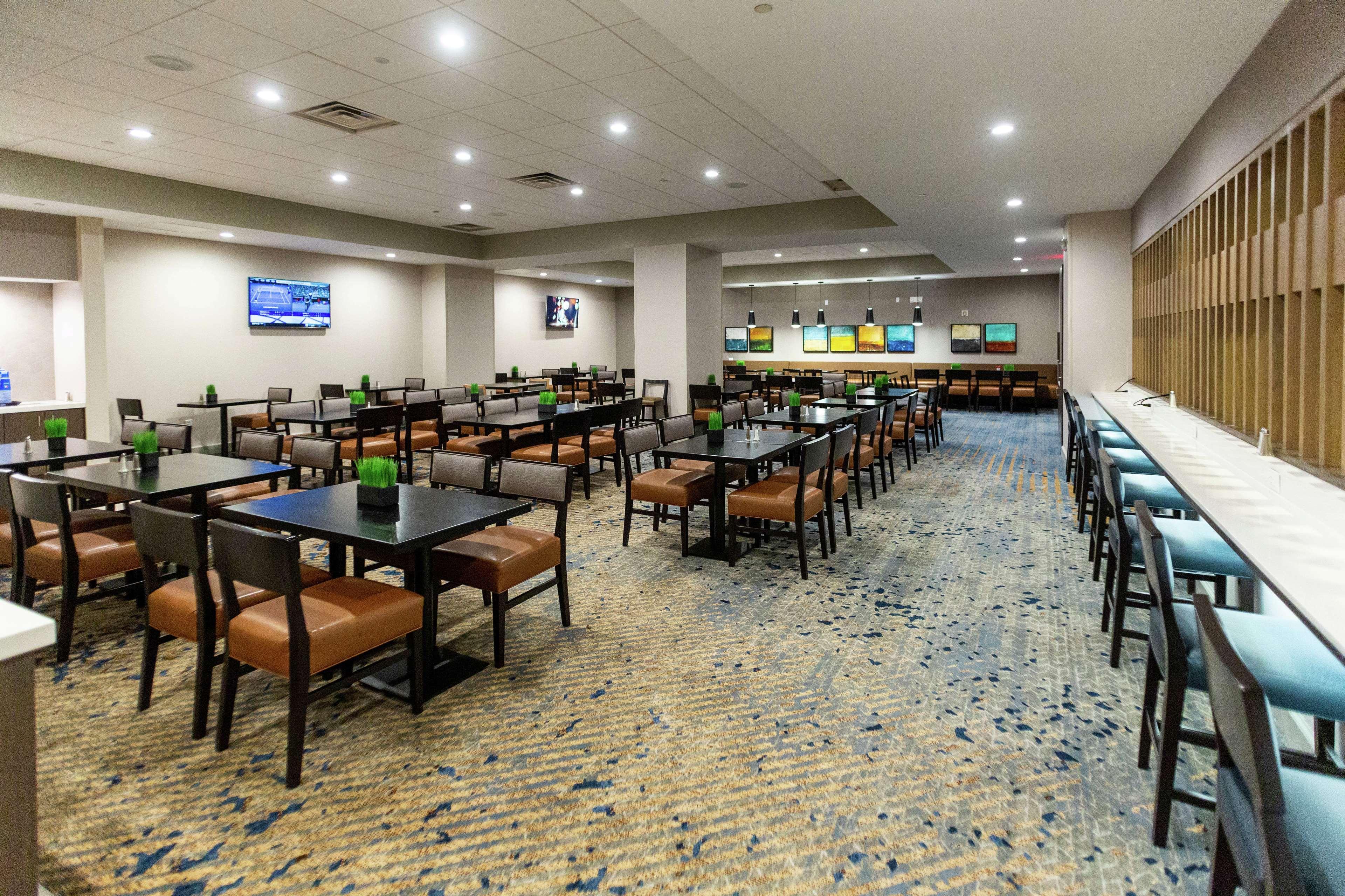 Embassy Suites By Hilton Columbus Dublin Esterno foto